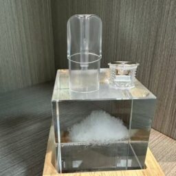 水滴發光空倉 動態光效交互美學 綻放透明水滴造型極致視覺饗宴 重塑高 CP 值 完美適配一代主機 台灣現貨